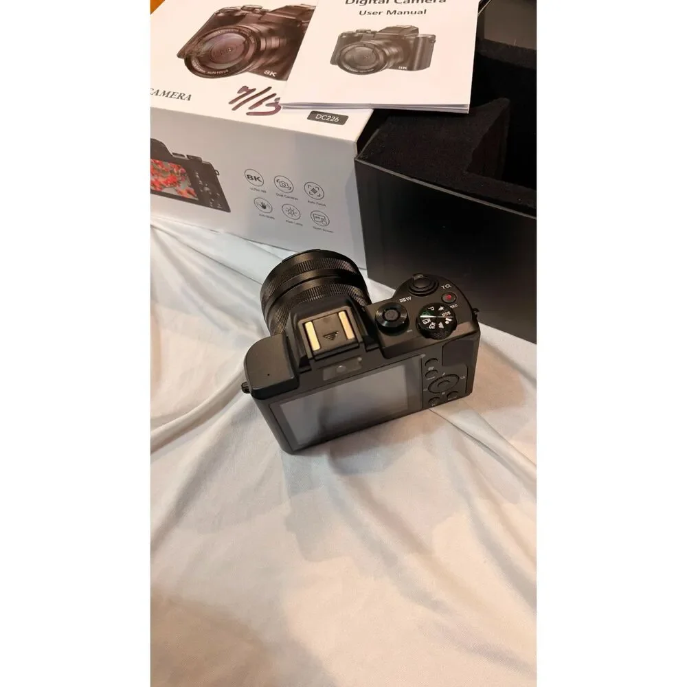 Digital Camera DC226 8K Ultra HD Vlogging Camera with Lens Black New Sealed